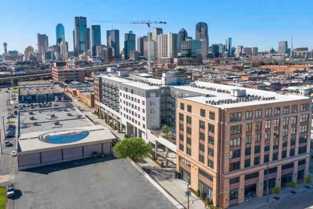 Deep Ellum Art Novea * Dallas