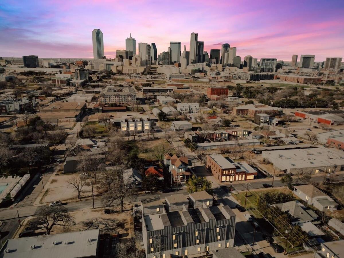 3-bd Luxury Living W Rooftop Garden Views *