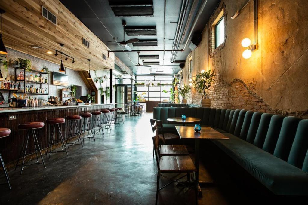 Hostel Deep Ellum - Adults Only *