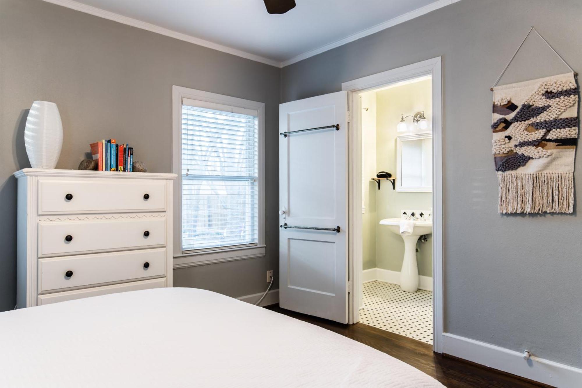 Lower Greenville Estate * Dallas