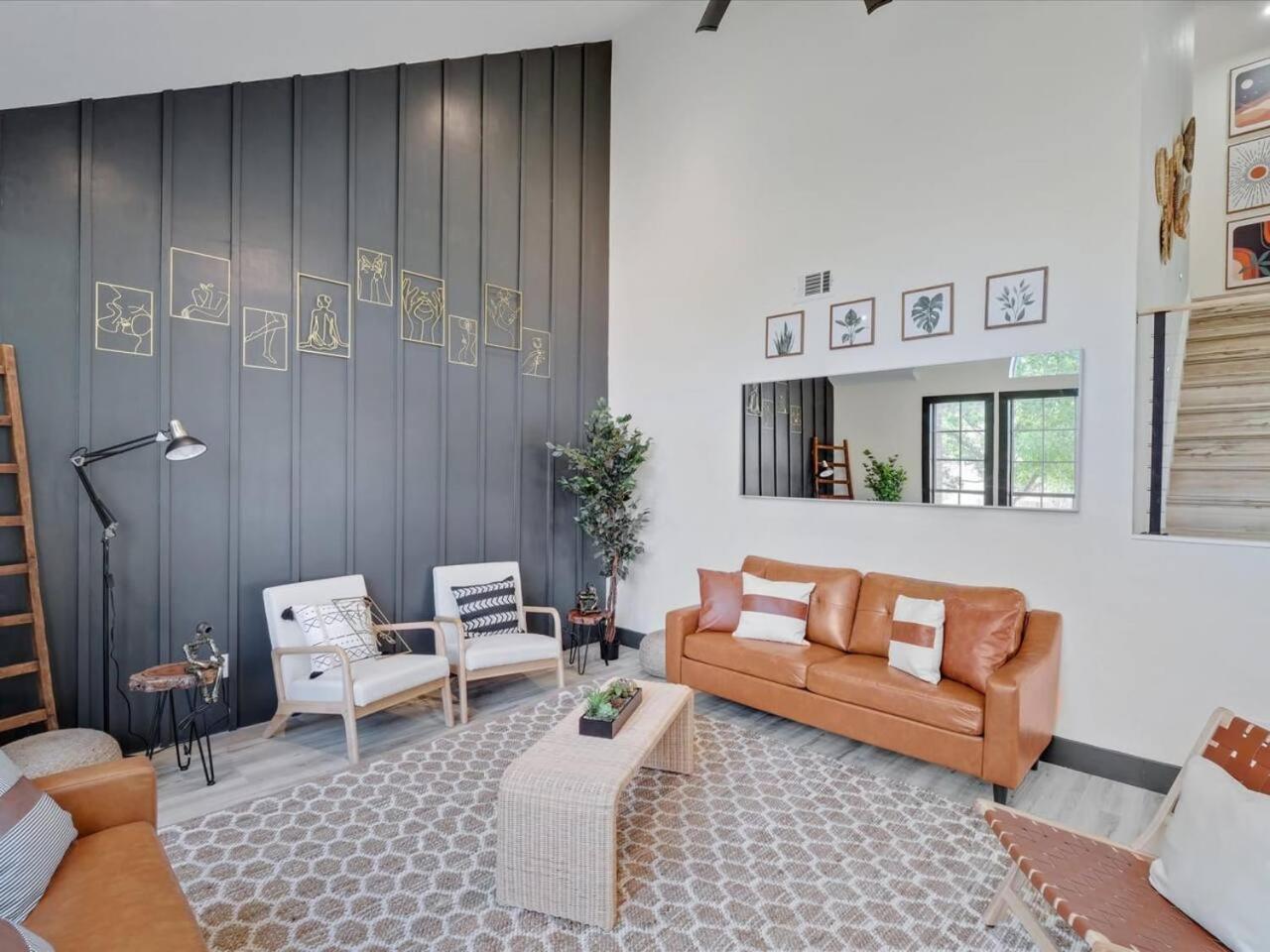 Villa Modern 5br Mountain View W Pool, Fire Pit, 16 Ppl Dallas