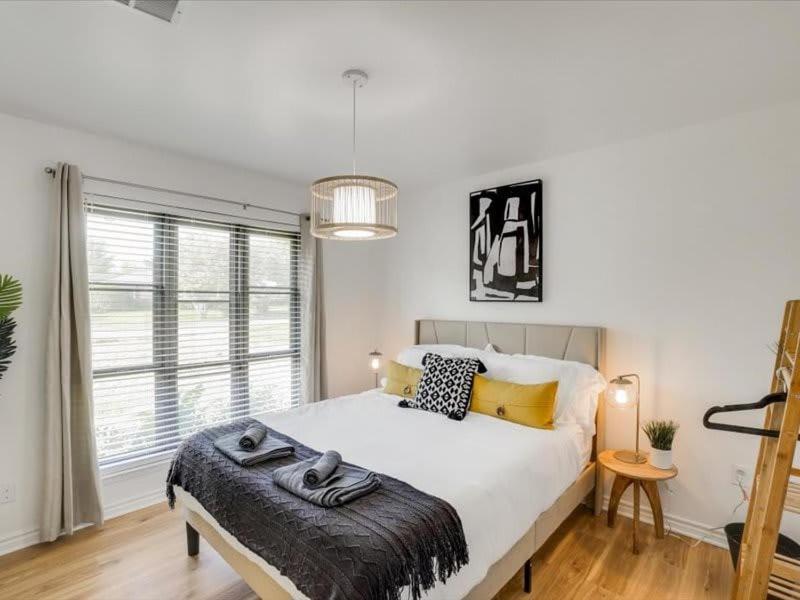 Posh 6br 2,5ba With Pool, Media-game & Hot Tub *