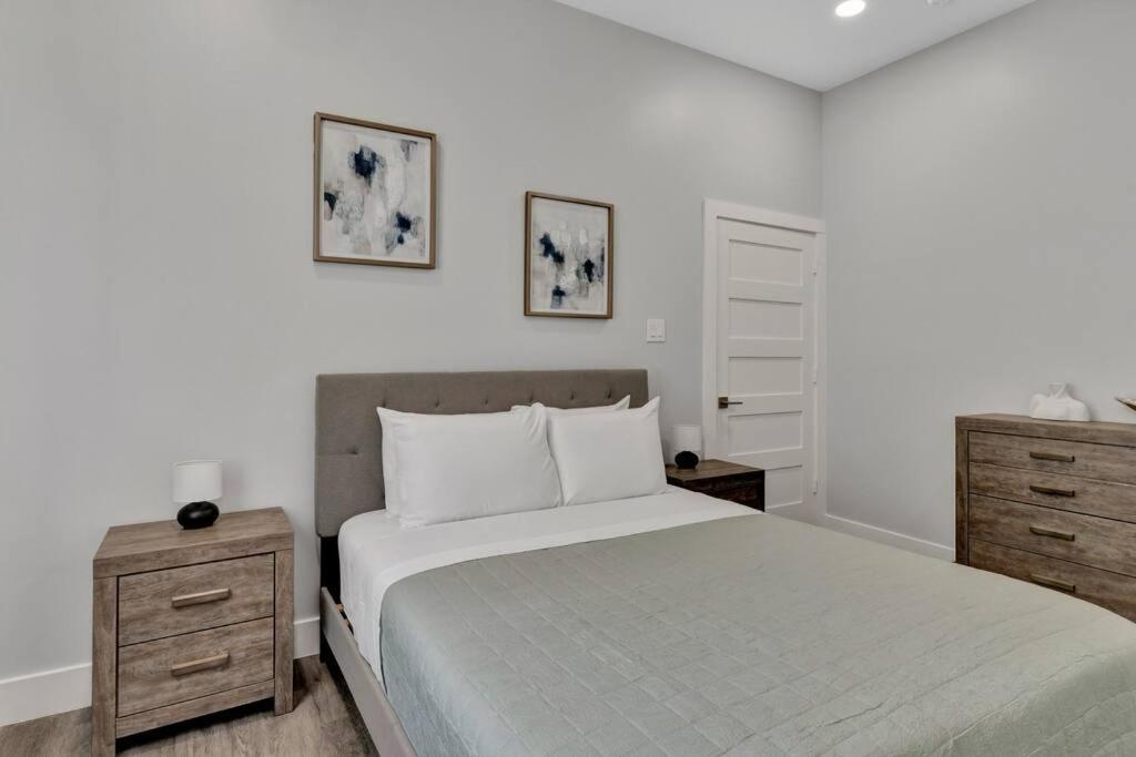 Charming 3-bedroom L 5 Mins To Aa Arena