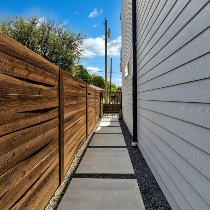 Holiday home Charming 3-bedroom L 5 Mins To Aa Arena *