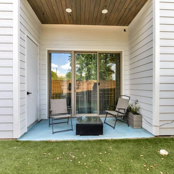 Charming 3-bedroom L 5 Mins To Aa Arena