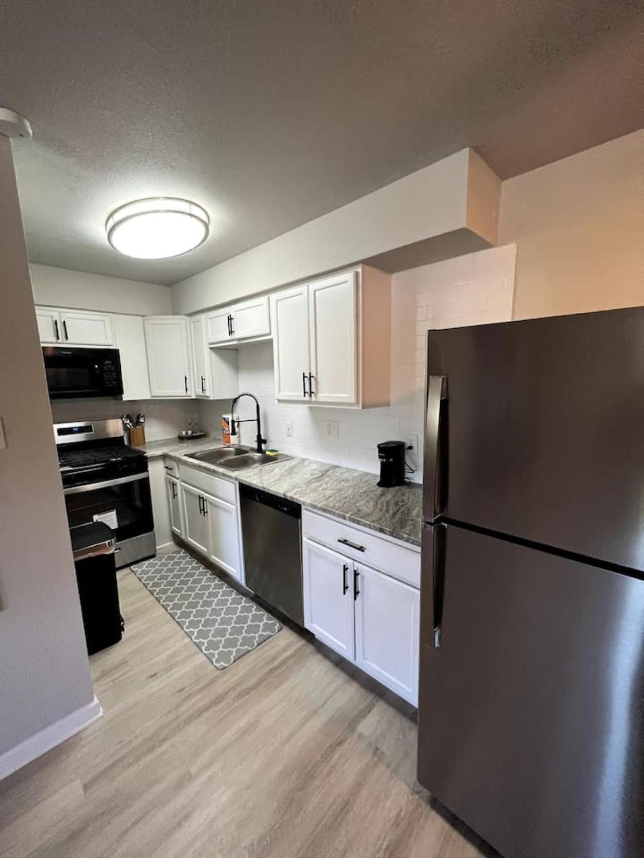 Downtown Luxe Urban Haven 1bd Retreat Apartment Dallas