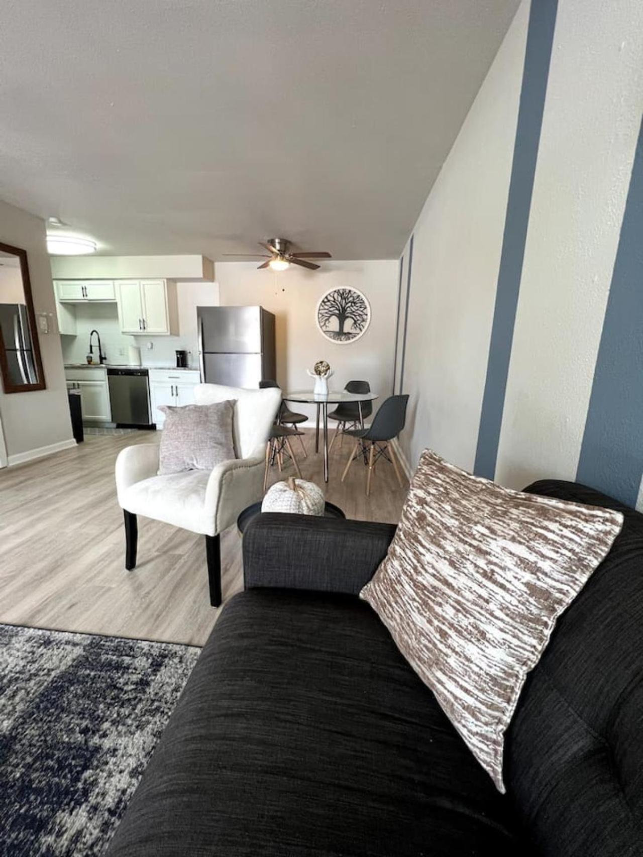 Apartment Downtown Luxe Urban Haven 1bd Retreat Dallas