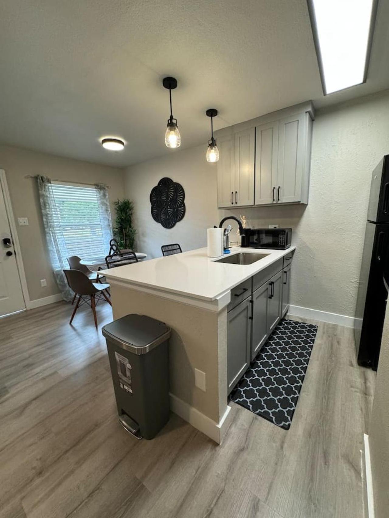 Dt L Chic Cityscape L 1bed Abode Dallas