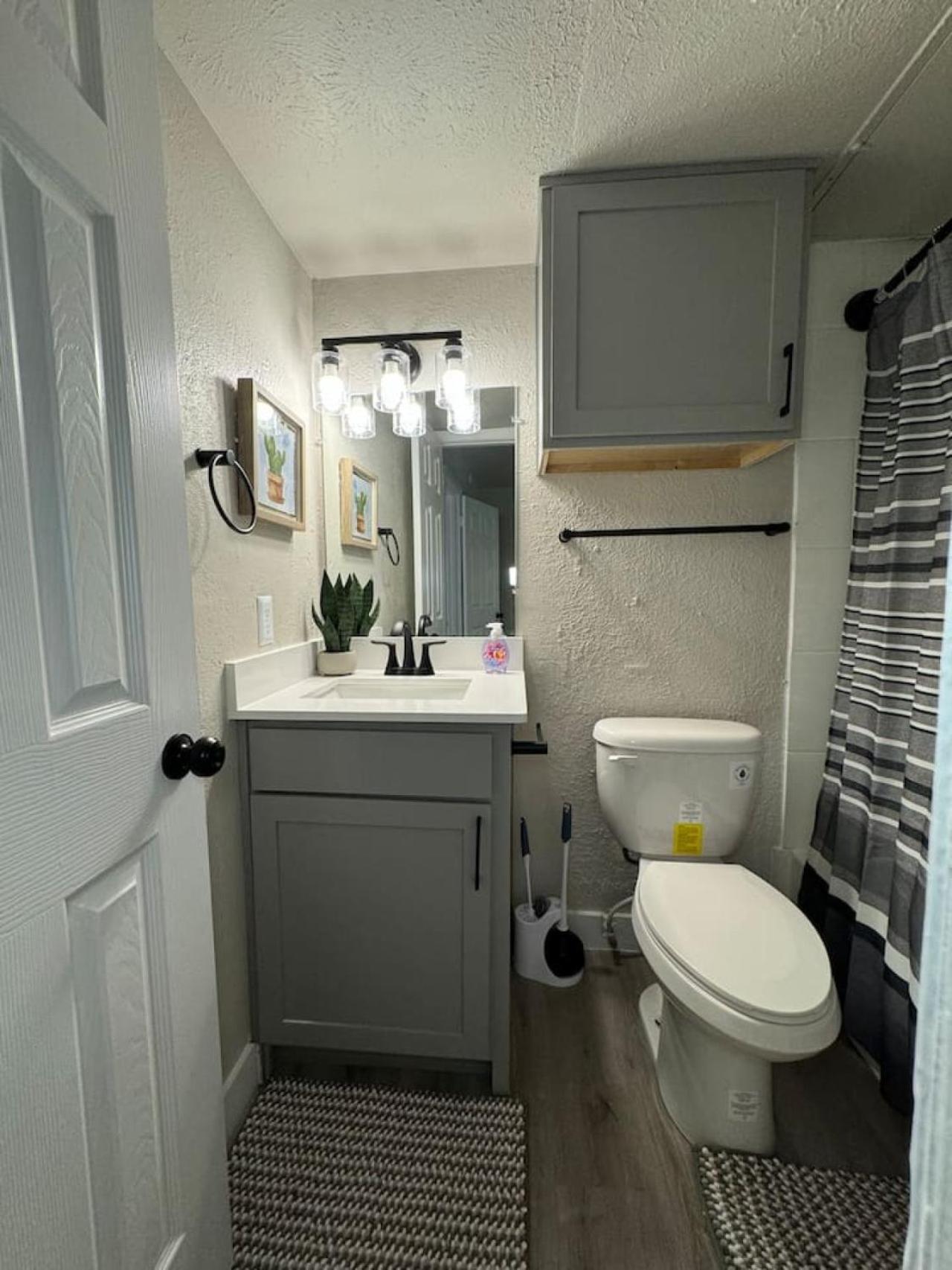 Dt L Chic Cityscape L 1bed Abode Apartment Dallas