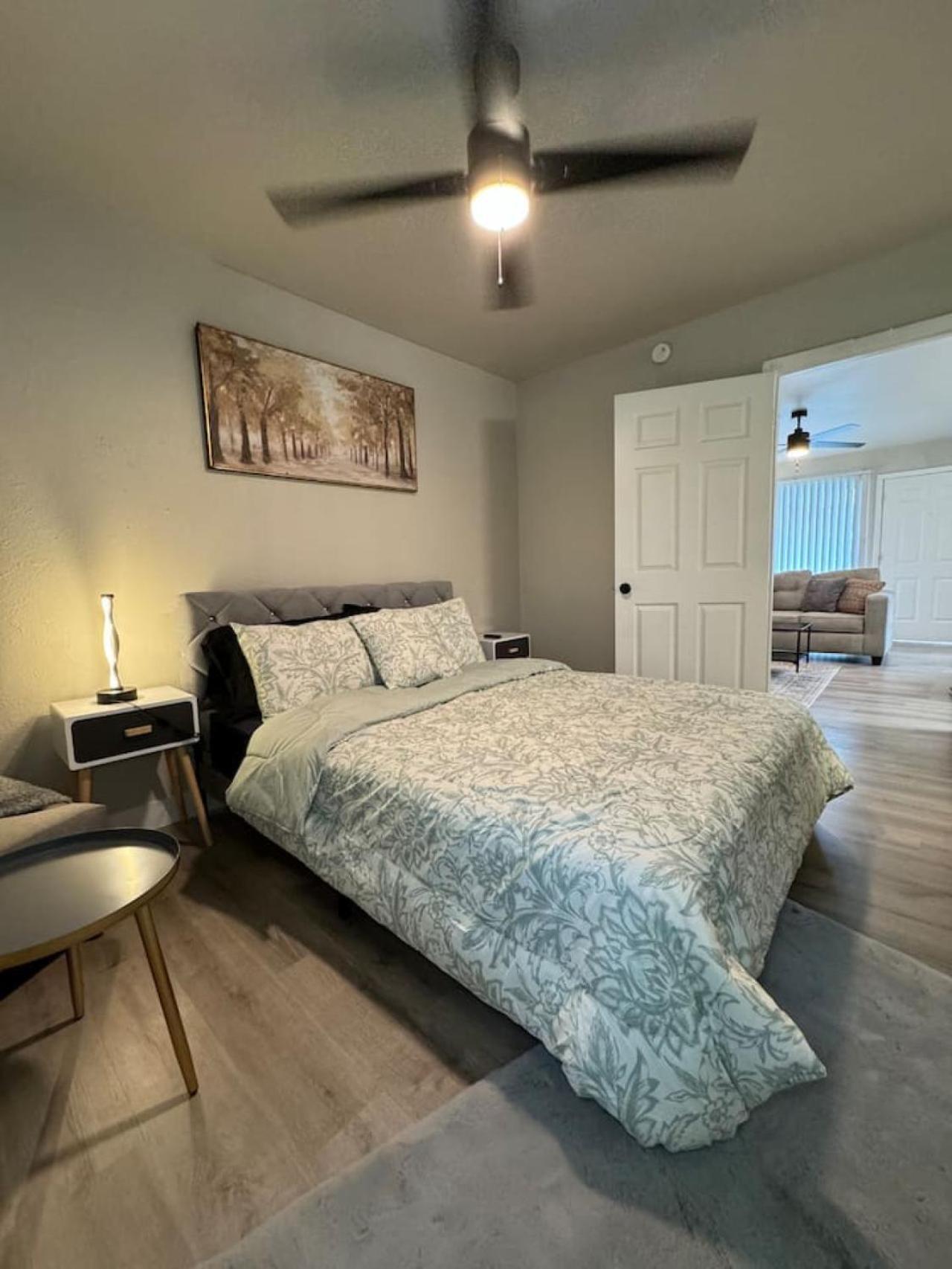 Dt L Chic Cityscape L 1bed Abode *