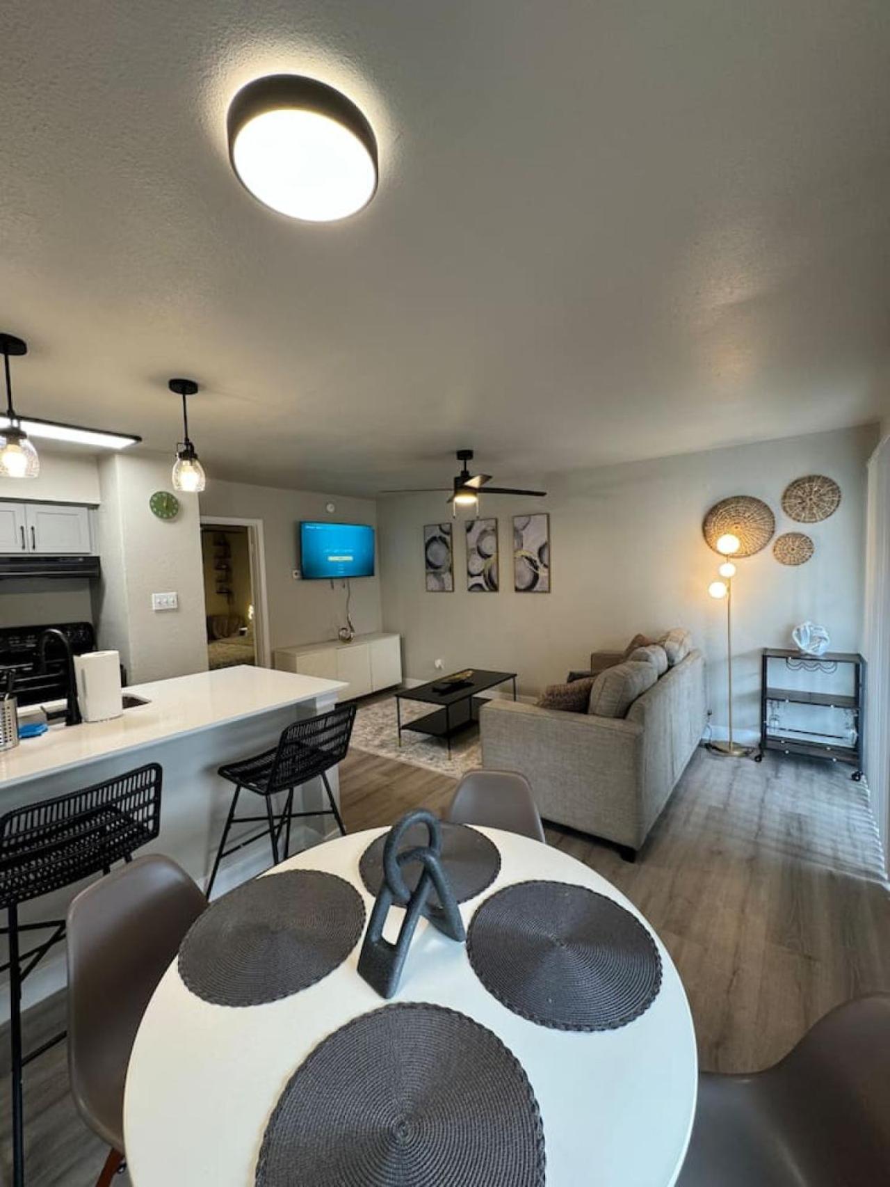 Dt L Chic Cityscape L 1bed Abode