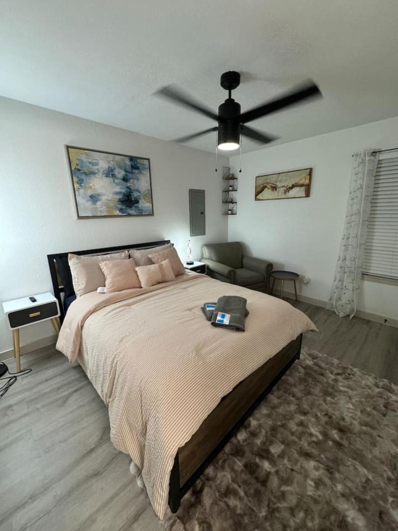 Dt L Modern Abode 1bd Dallas