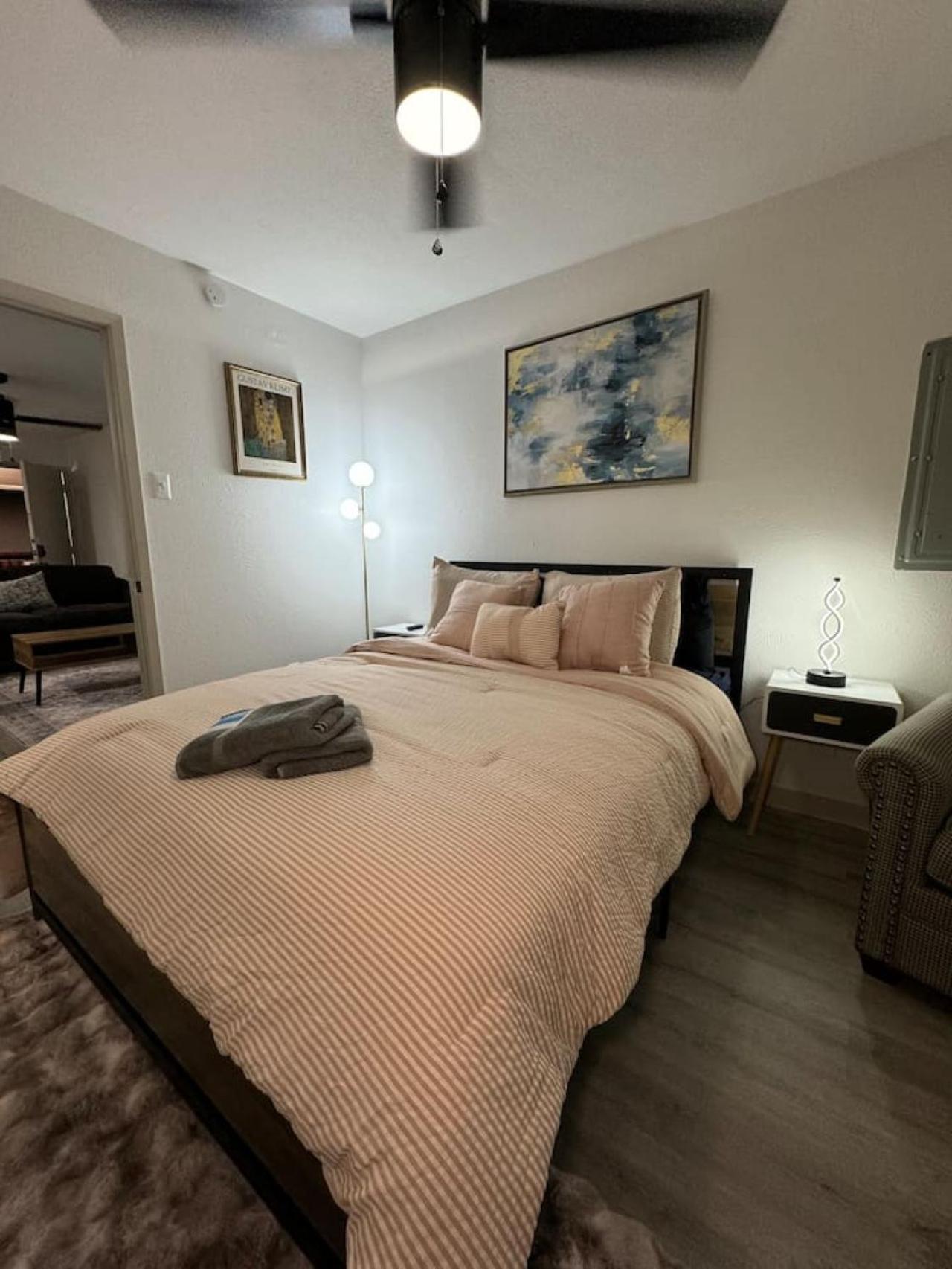 Dt L Modern Abode 1bd *