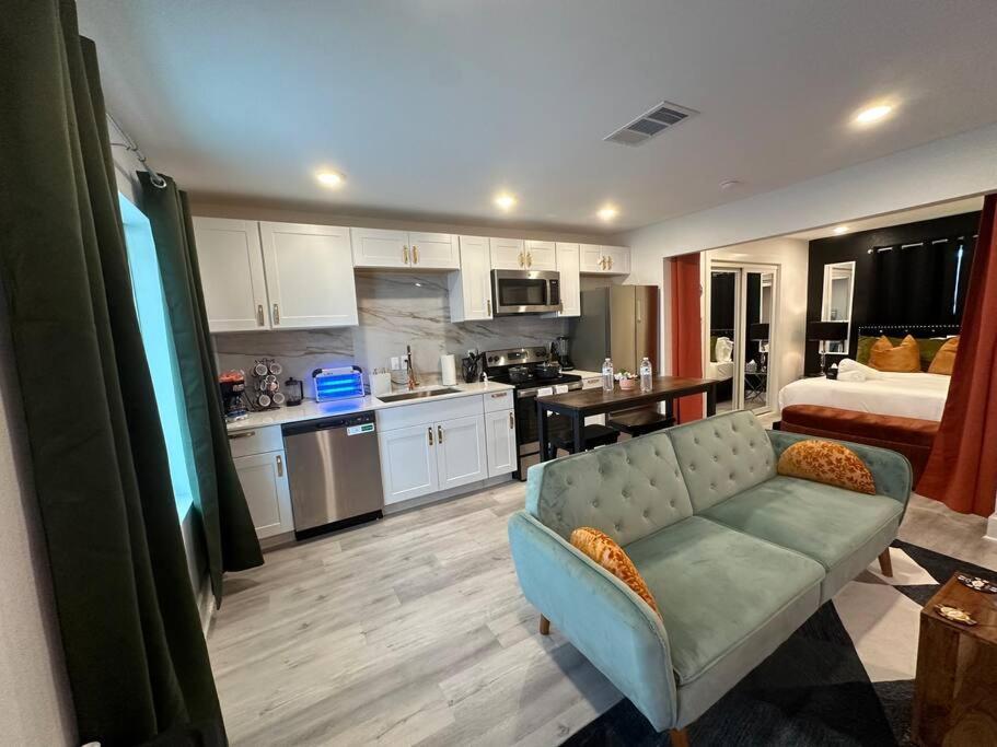Apartamento Luxury In Dtw/free Parking Dallas