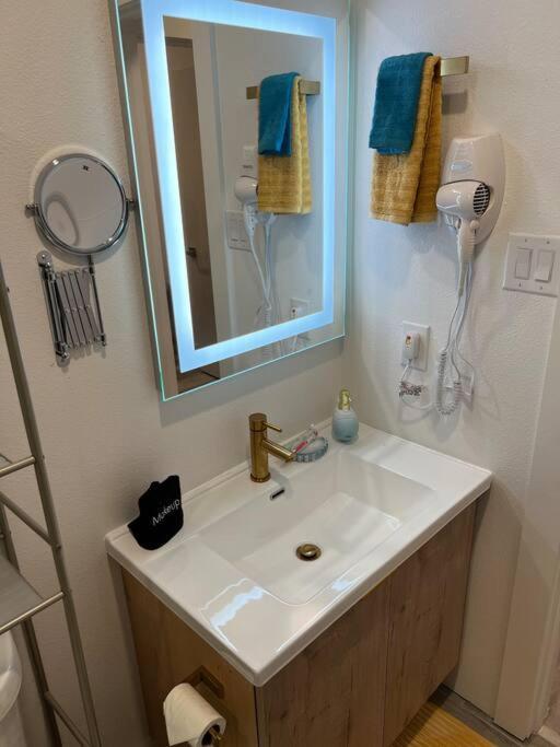 Cozy 5mins From Big Tex Free Parking *