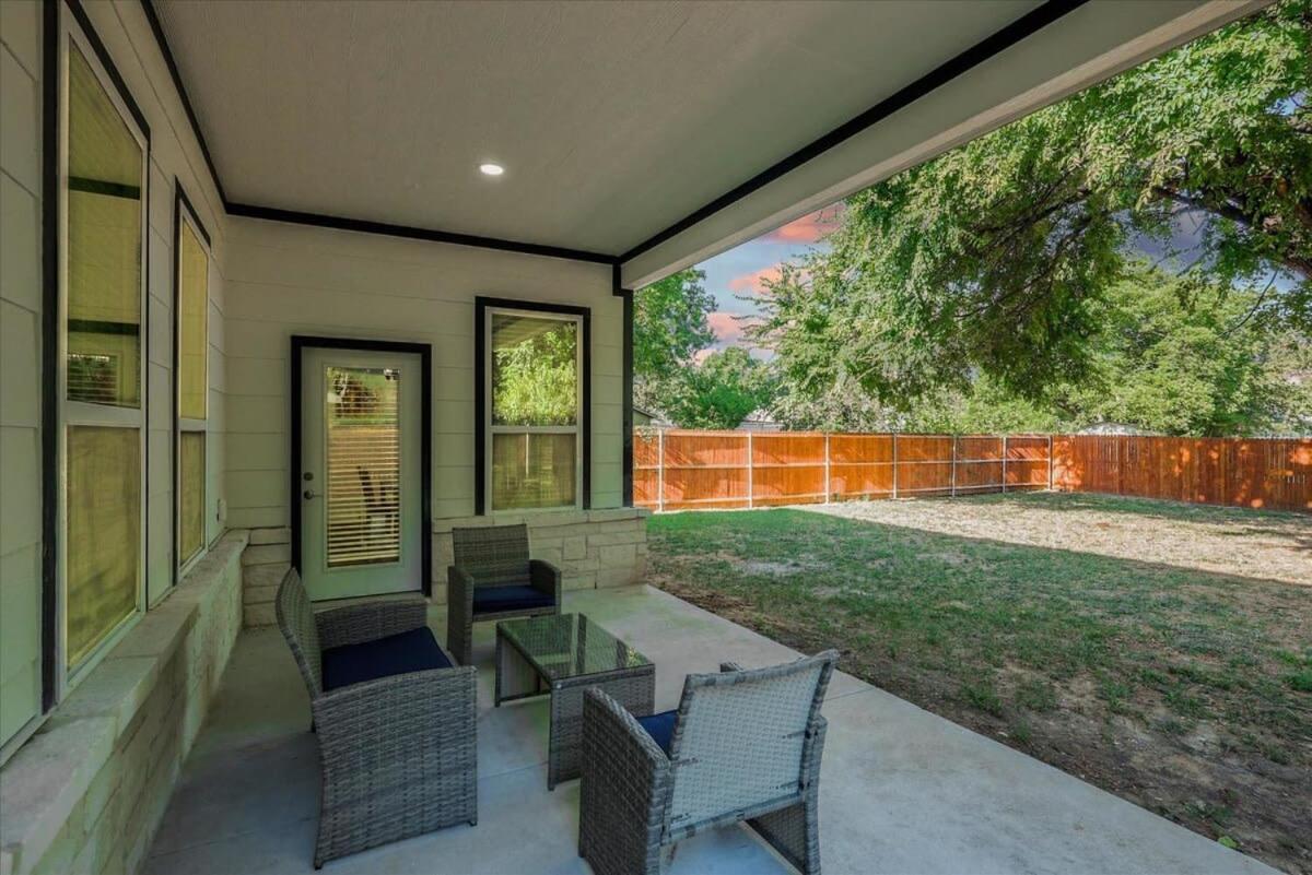 Modern And Comfortable Close To Downtown Dallas