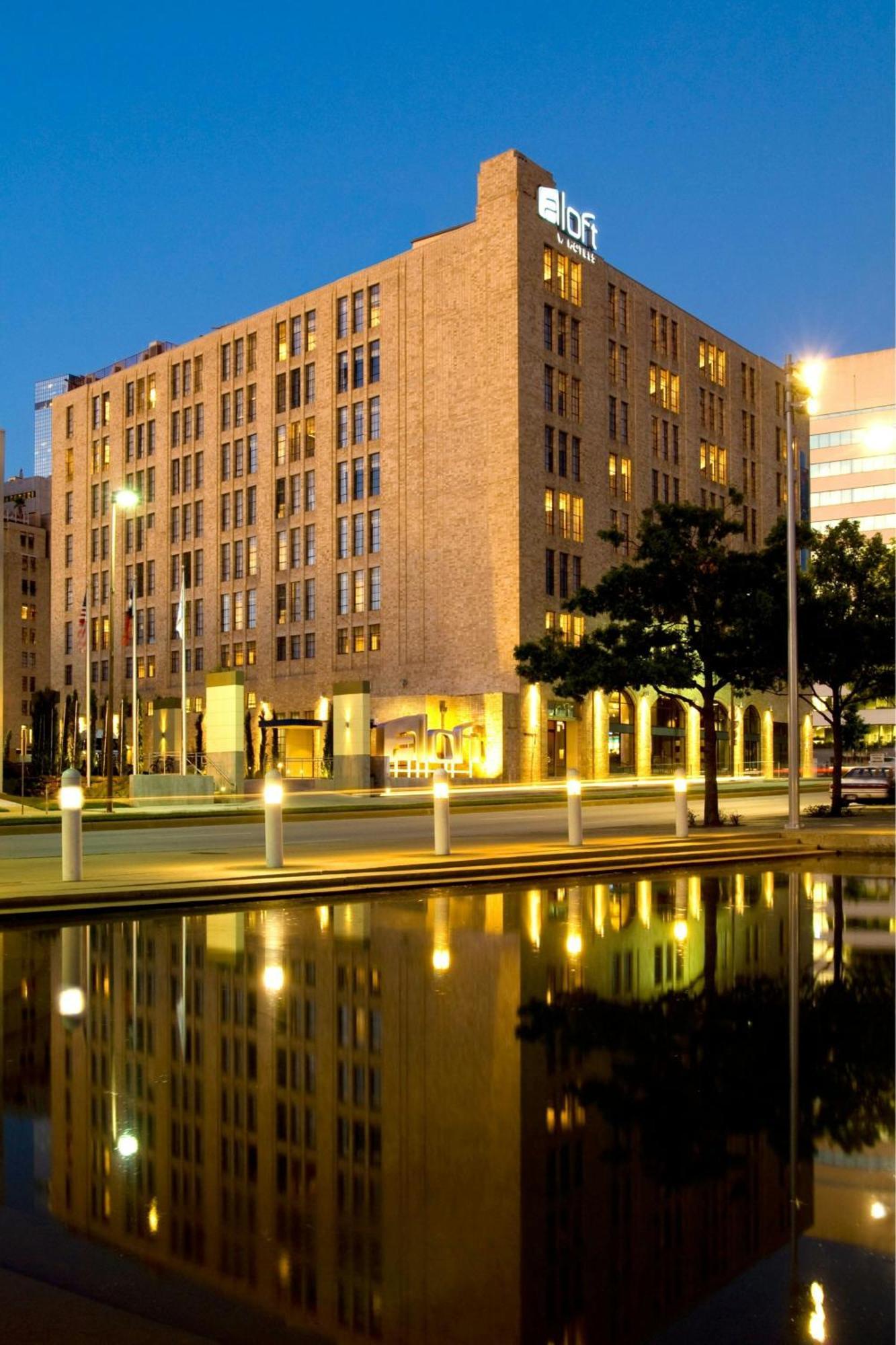 Hotel Aloft Downtown Dallas