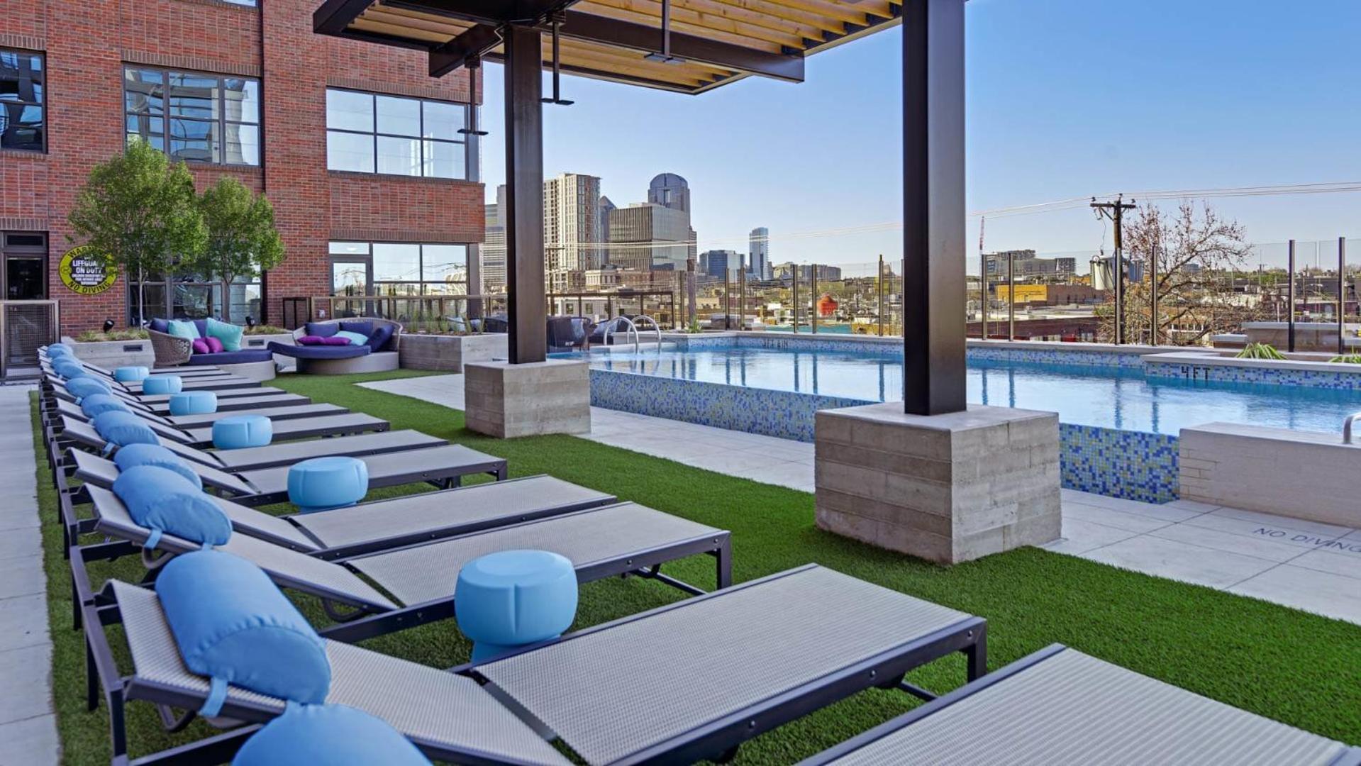 Indie Deep Ellum - Rooftop Vibes & Poolside Bliss In *