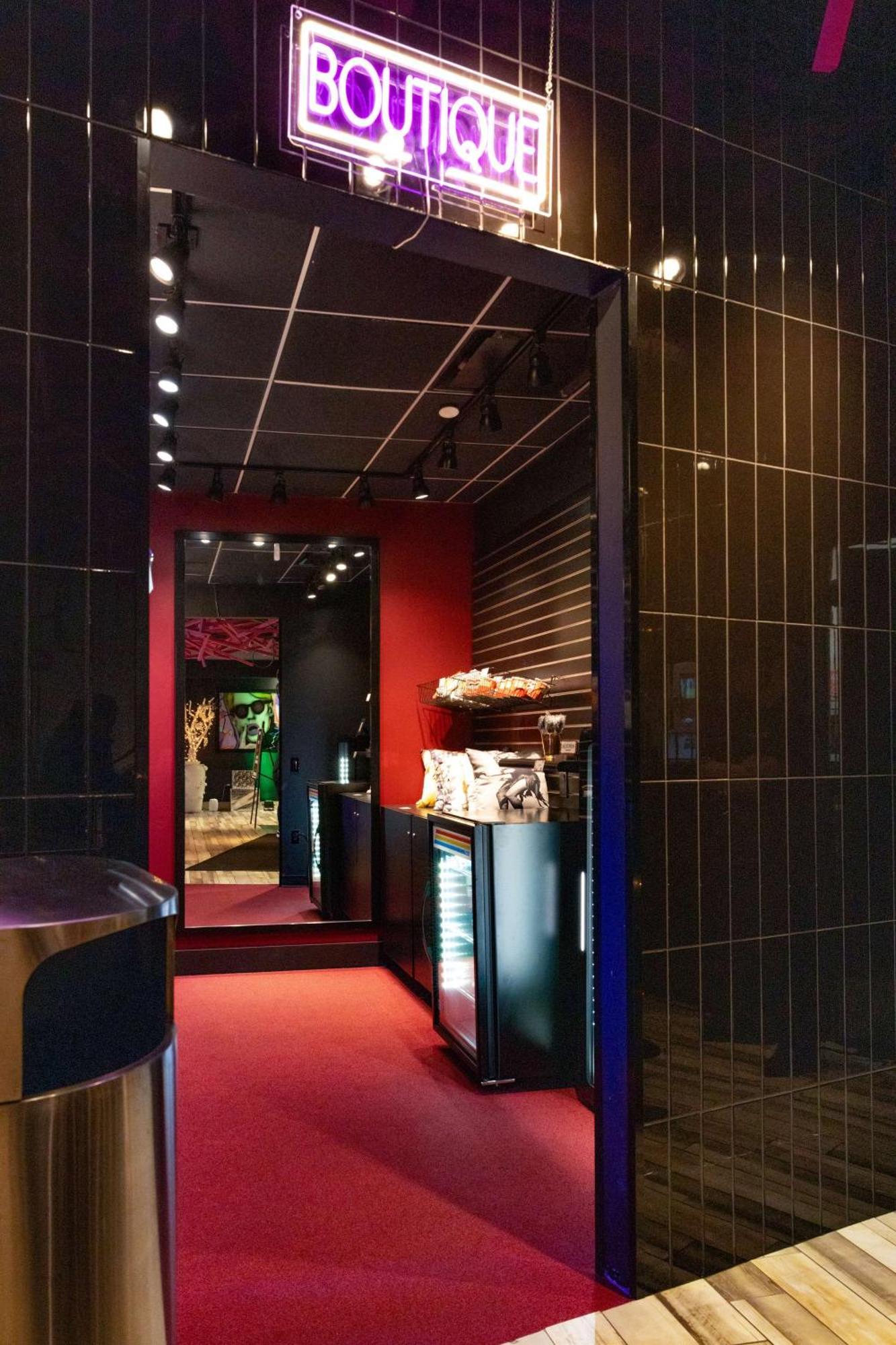 Lorenzo Dallas, Tapestry Collection By Hilton 4* Dallas