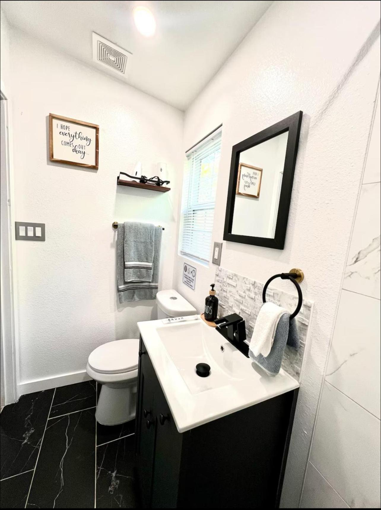 Furnished Near Down Town Dallas