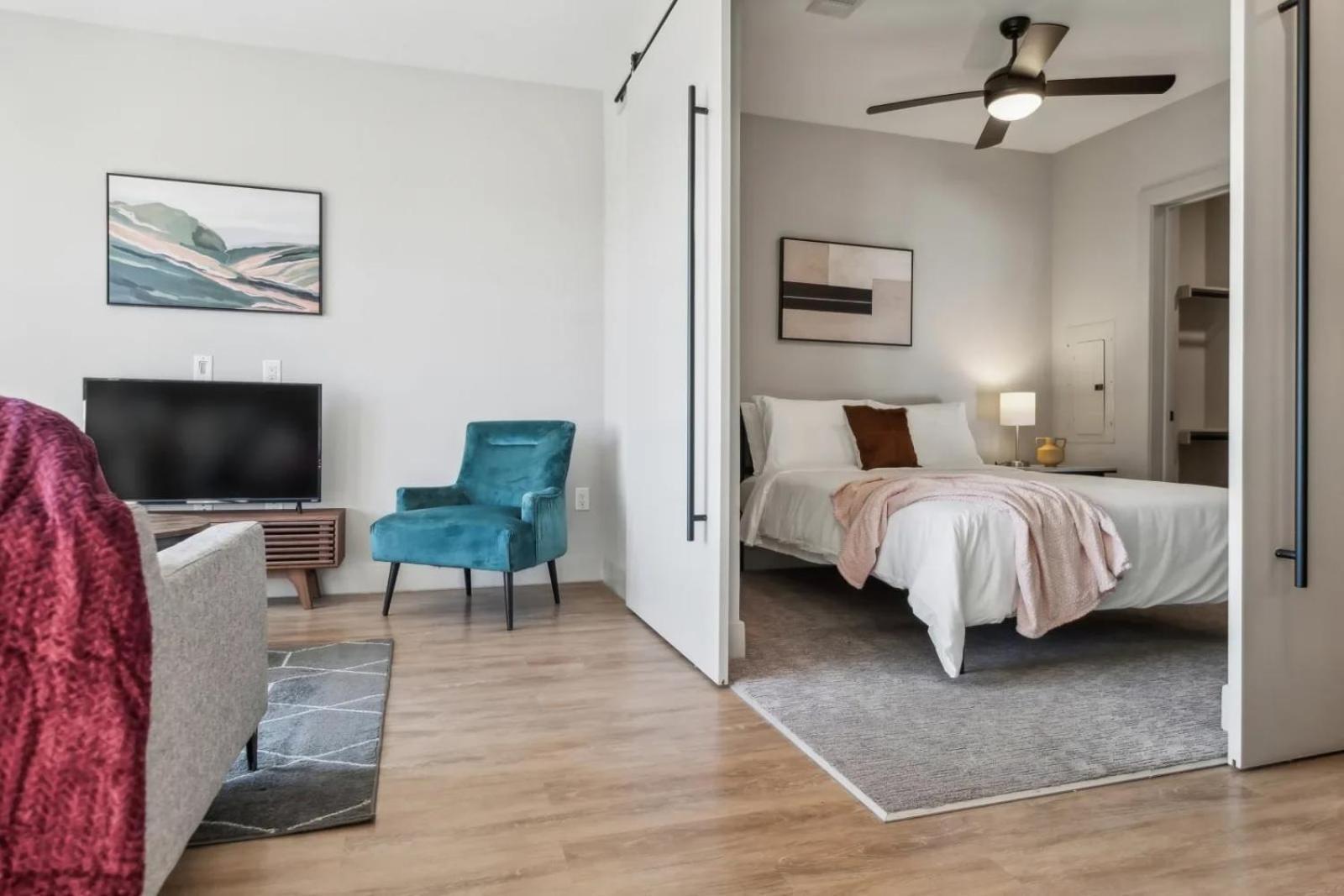 Indie Deep Ellum - Rooftop Vibes & Poolside Bliss In Apartment Dallas
