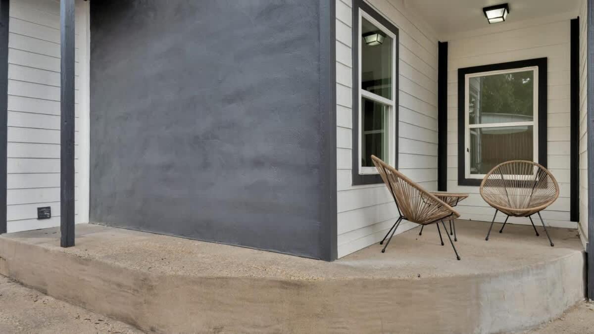 Holiday home Modern Luxury Minutes From Downtown *