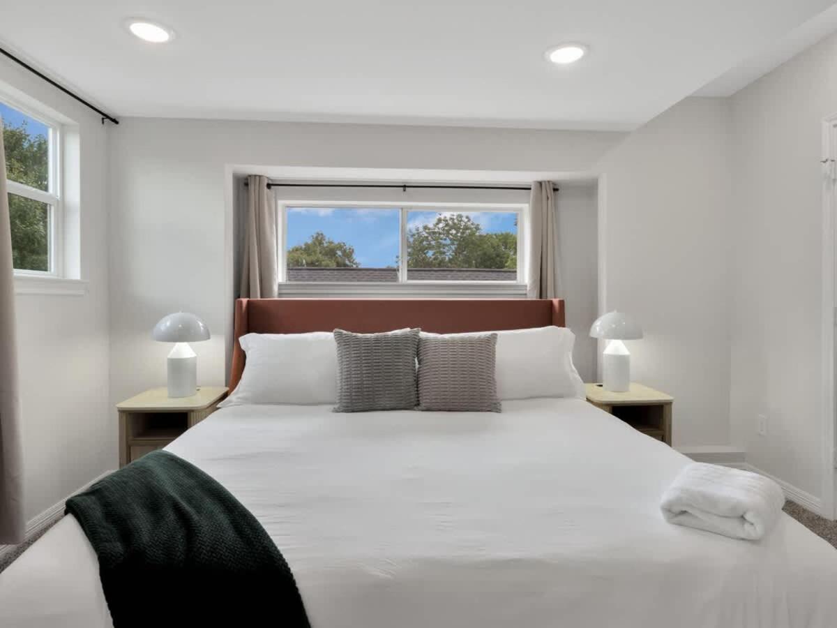 Modern Luxury Minutes From Downtown Holiday home Dallas
