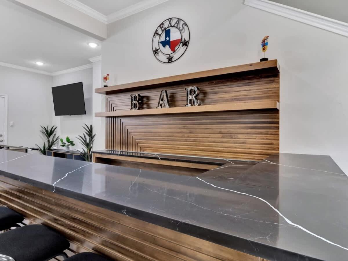 Holiday home Modern Luxury Minutes From Downtown *