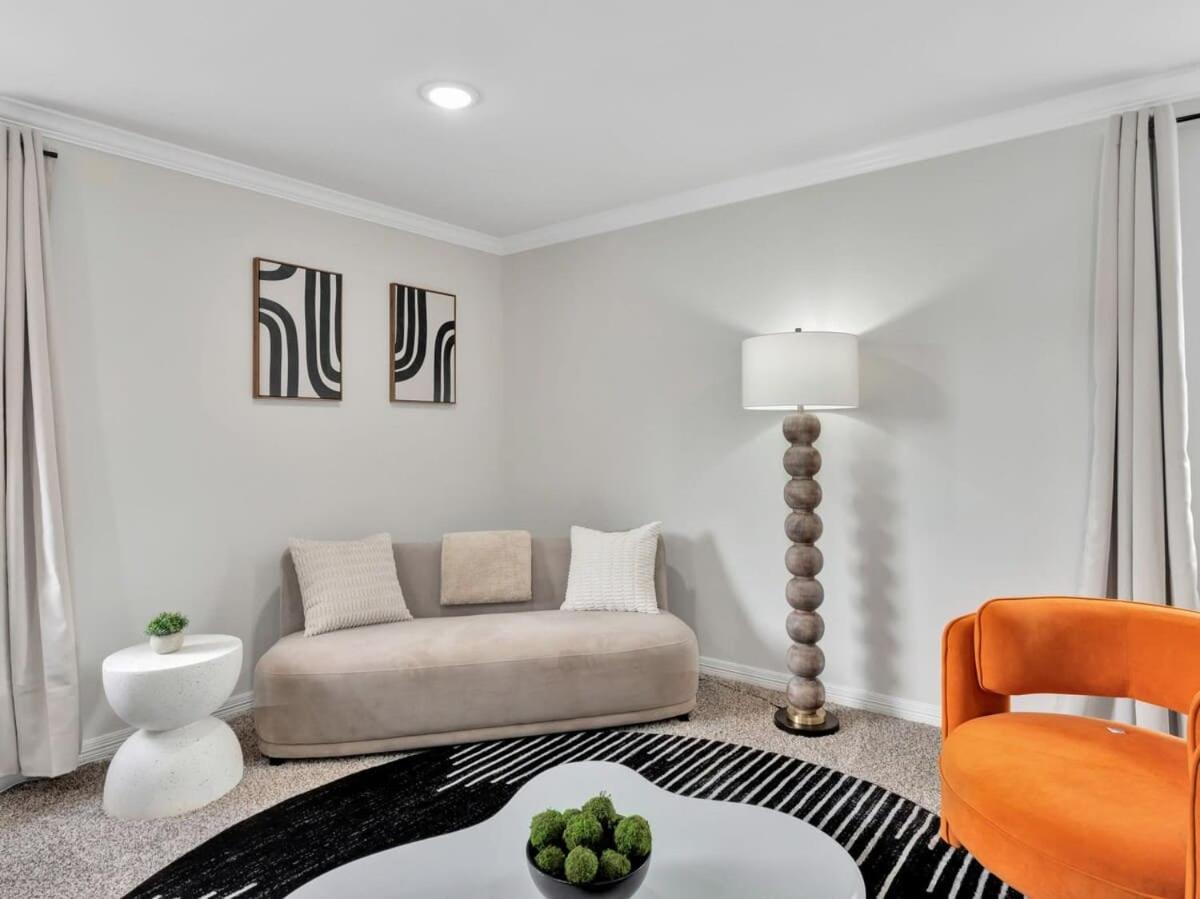 Modern Luxury Minutes From Downtown Holiday home Dallas