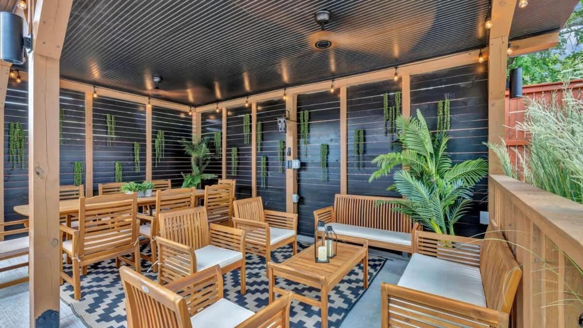 Holiday home Modern Luxury Minutes From Downtown *