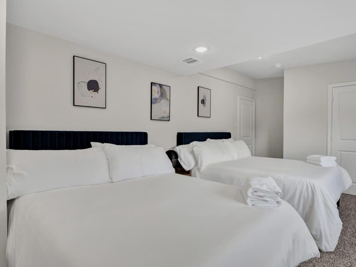 Modern Luxury Minutes From Downtown Dallas
