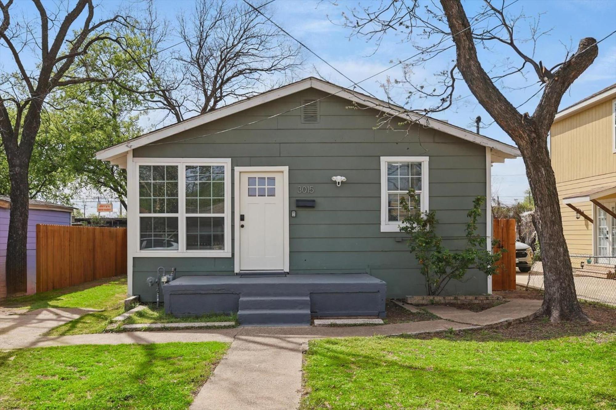 Charming Historic 3b Heart Of - Sleeps 12 Holiday home Dallas