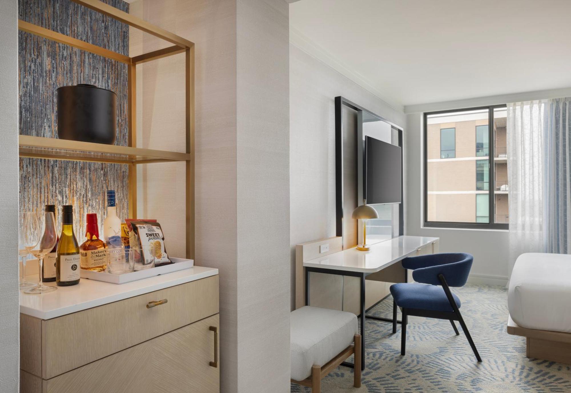 The Highland Dallas, Curio Collection By Hilton 4*