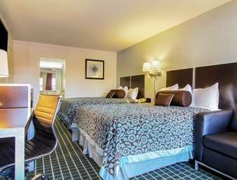 Days By Wyndham Market Center Field Motel Dallas