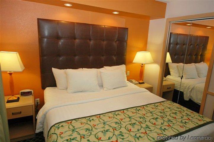 Comfort & North Dallas-addison 3* Dallas