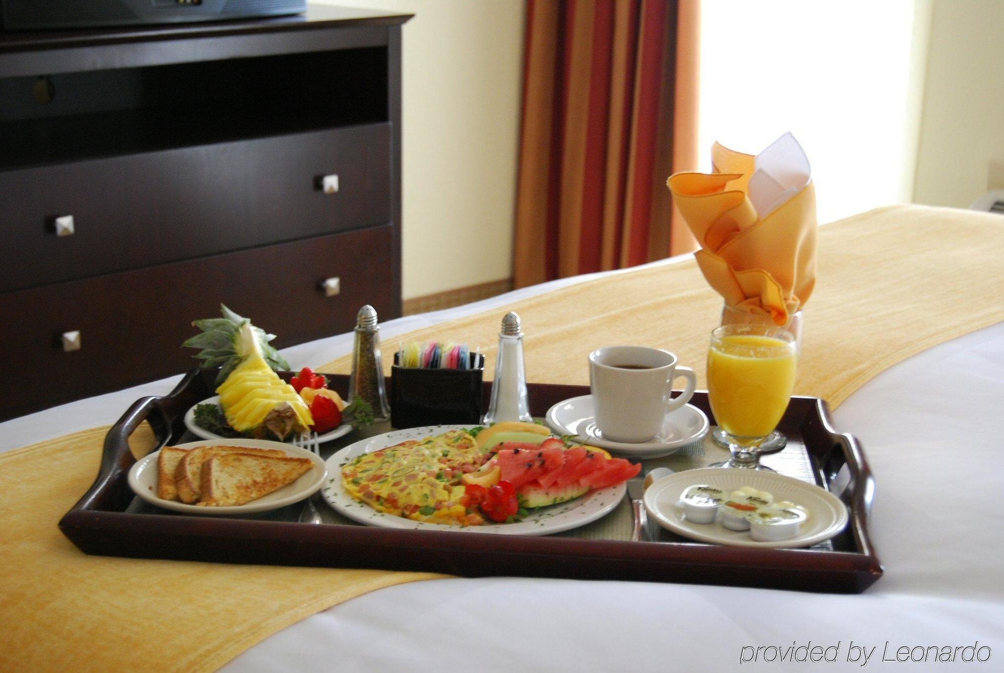 Hotel Field & Dallas