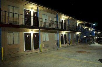 Luxury Motel