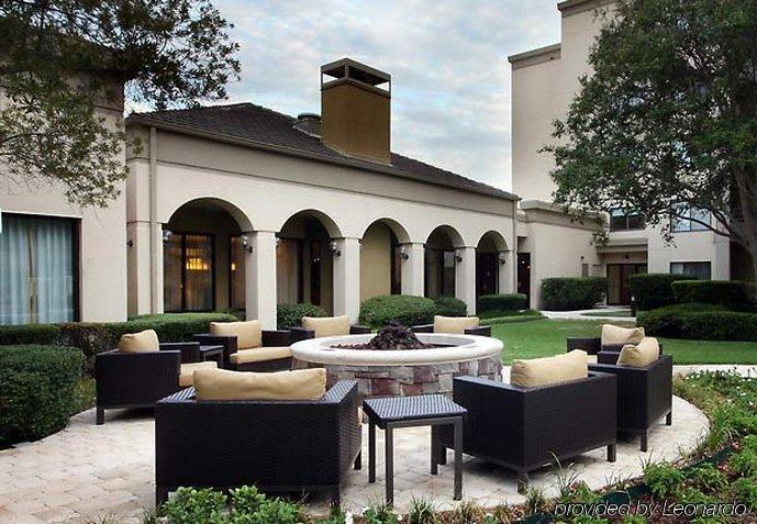 Courtyard Medical Market Center Dallas