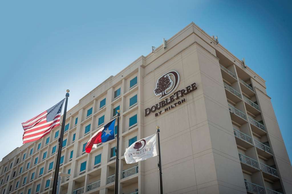 Hotel Doubletree By Hilton - Field Dallas