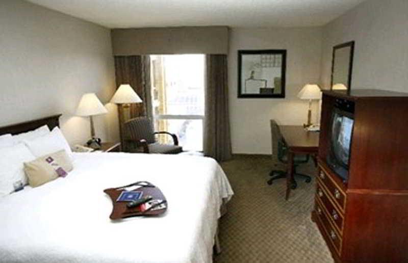 Crowne Plaza Downtown By Ihg Hotel Dallas