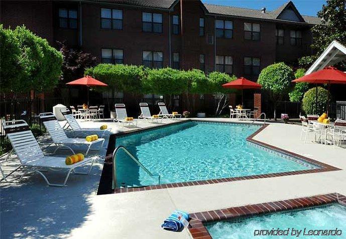 Addison/quorum Drive 3* Dallas