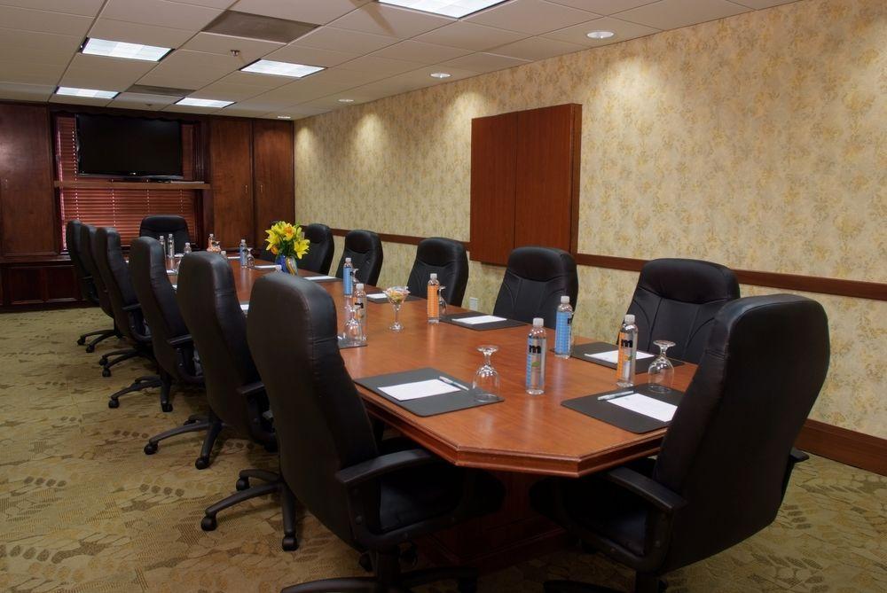 Embassy - Park Area Hotel Dallas
