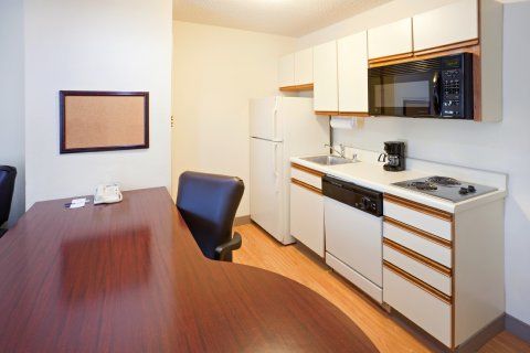 Sonesta Simply Galleria Hotel 3*