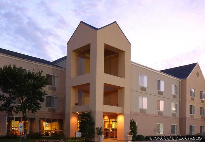 Hotel Fairfield & Medical/market Center 3*