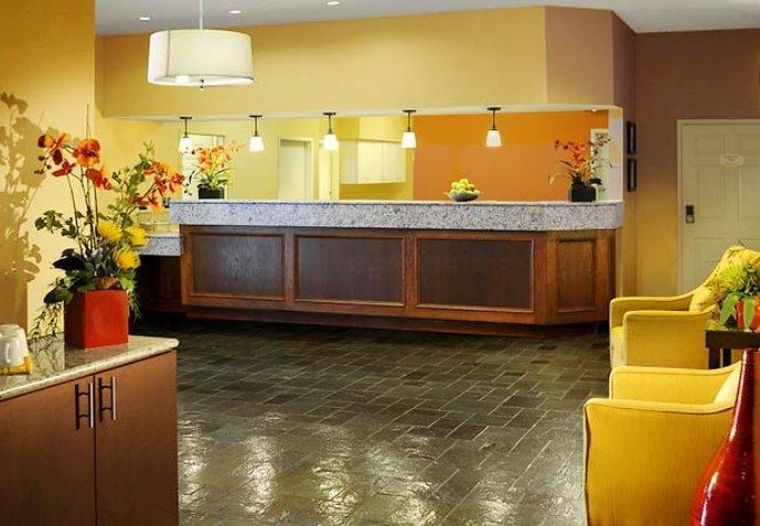 Addison/quorum Drive Hotel