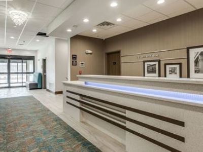 Hampton Inn & Suites Dallas-Central Expy/North Park Area 3* Dallas