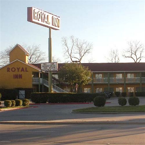 Royal Northwest Inn 2*