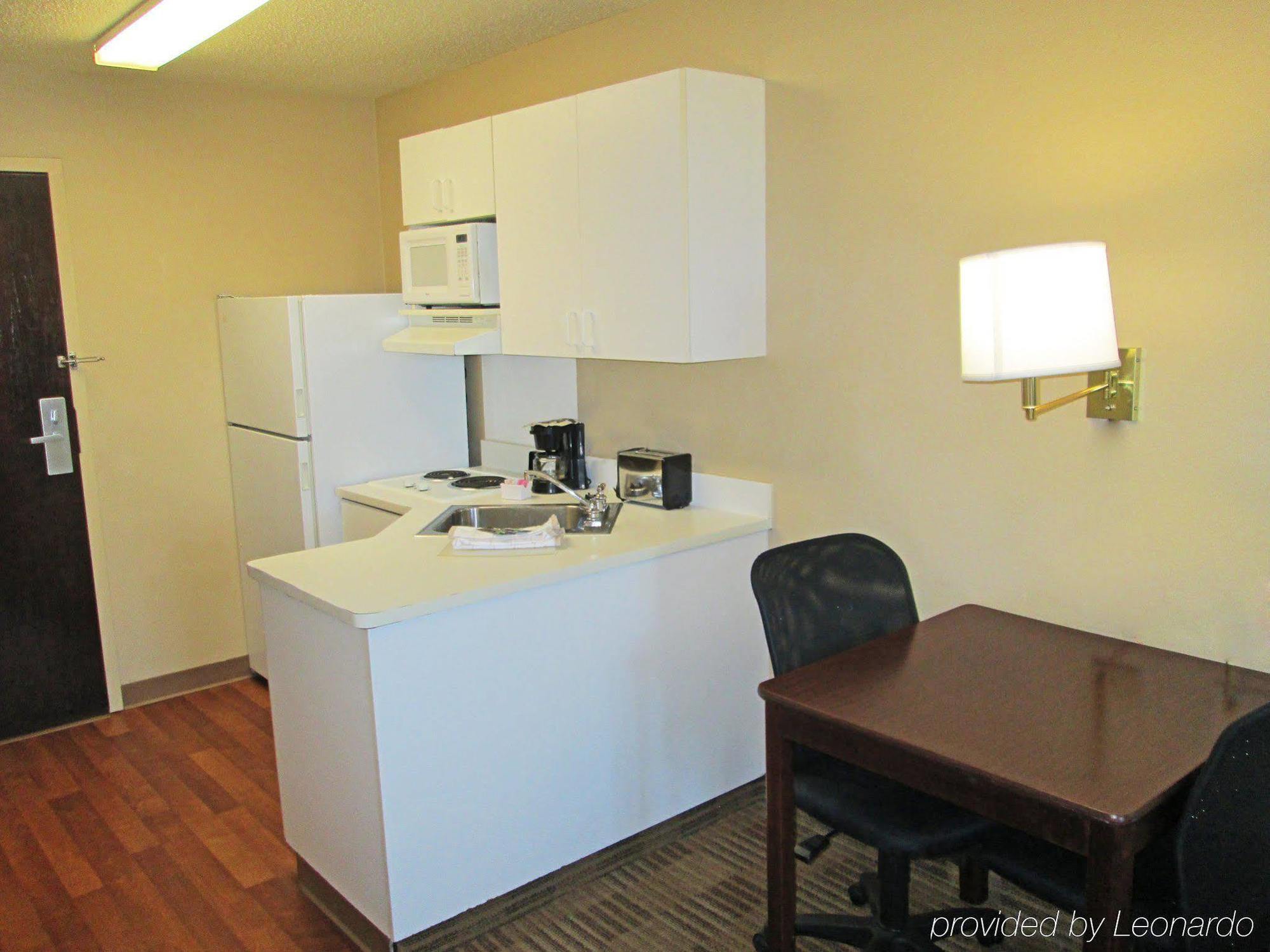 Extended America - - Greenville Avenue Hotel 2*
