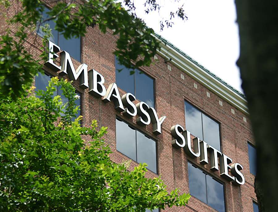 Embassy By Hilton Dallas-love Field 4* Dallas