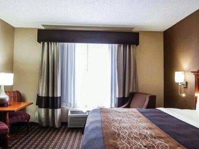 Quality & I-35 E-walnut Hill Hotel Dallas